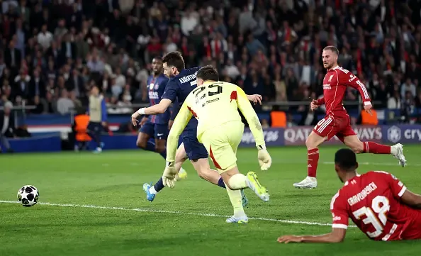 九游体育官网登录入口-沃诺克：利物浦士气正处历史最低点，它们和巴黎差距非常大